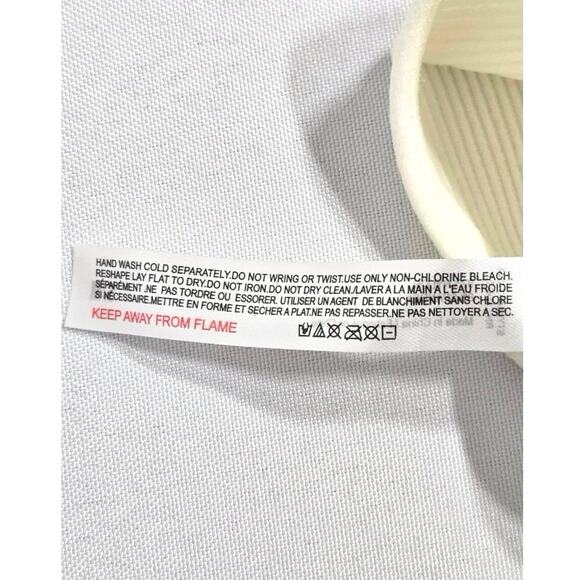 Bundle of two women’s  body suits - Picture 7 of 10